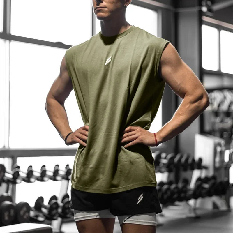 Sleeveless T-shirt